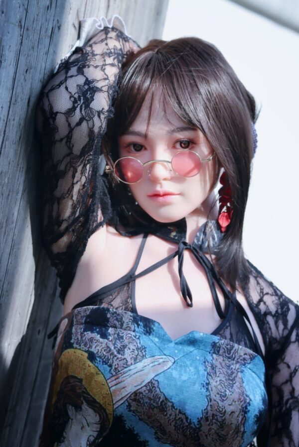 Top Sino 170 cm B Platinum Silicone - Minan - V1 - FRISKY BUSINESS SG