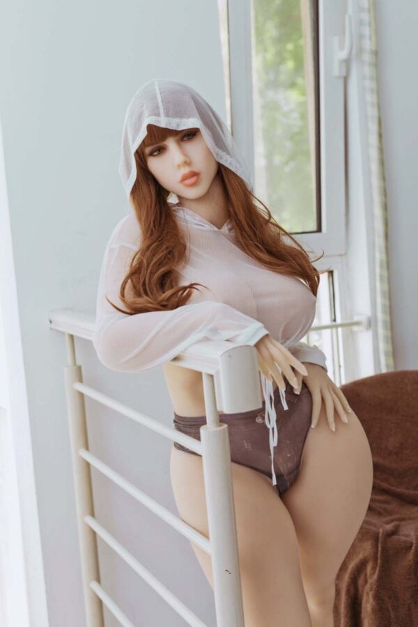 WM DOLL 163 CM H Fusion - Berkley - FRISKY BUSINESS SG